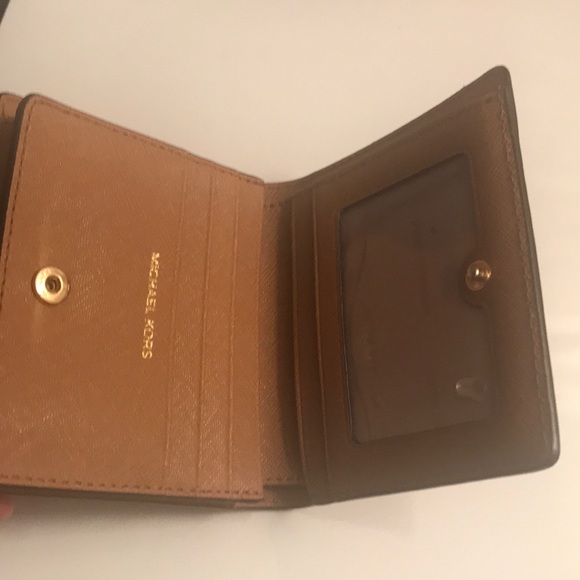 SOLD Small Brown Michael Kors Wallet - Picture 2 of 4
